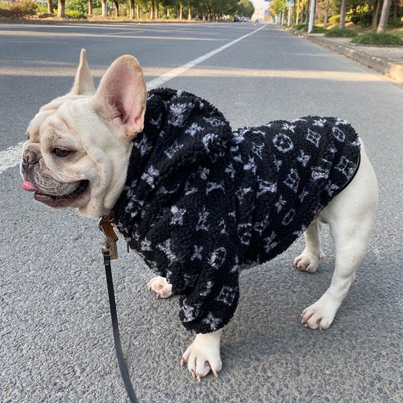 ブランドペット服コピー  GUCCIペットグッズ  ファッション犬グッチペット洋服