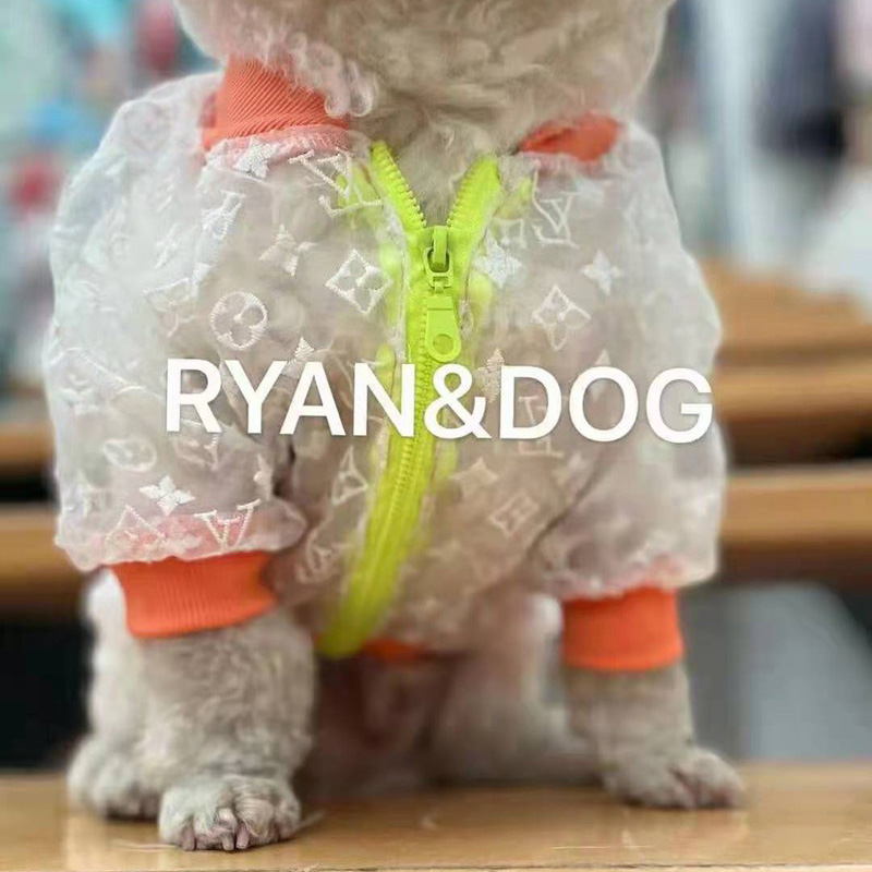 ヴィトンLVブランド 犬服 レインコート シフォン製 夏 日焼け防止 パーカー 犬のポンチョ ジャケット服
