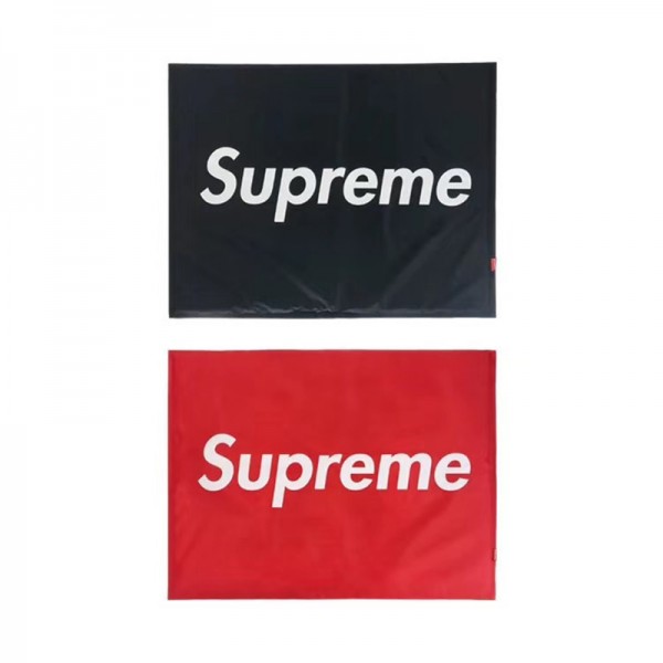 SUPREME ブランド ペット用ホット カーペット ペットマット シュプリーム 撥水 滑り防止 オックスフォード生地 保護マット 65x50cm 3mm ゲル+スポンジ製 1.5kg 床に吸着 ズレない 犬を守る 洗濯可能 消臭