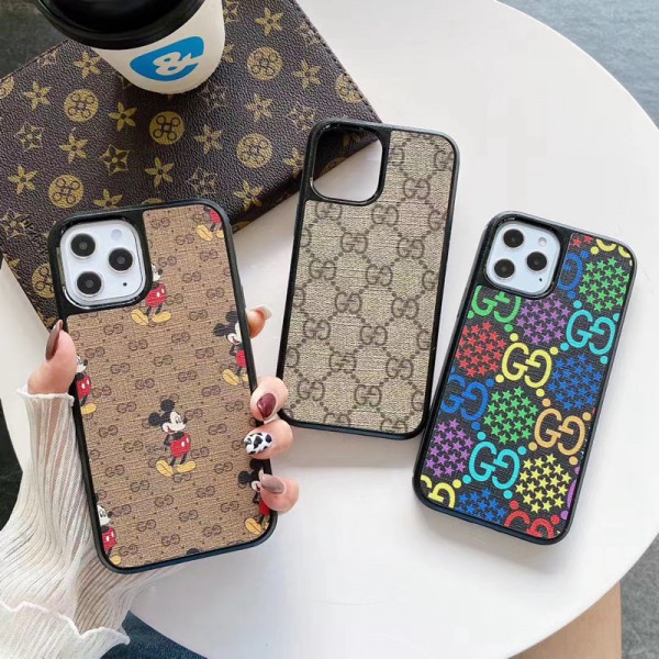 Gucci グッチ ディズニー iphone 15/14 pro/15 pro max xs/8/7 plusカバー ストラップ付 カード入れ韓国風セレブ愛用 iphone 15 アイフォン 15 14 13pro maxケース ジャケットスマホケース コピーセレブ愛用全機種対応ハイブランドケース パロディiphone14/13 pro max スマホケース コピー