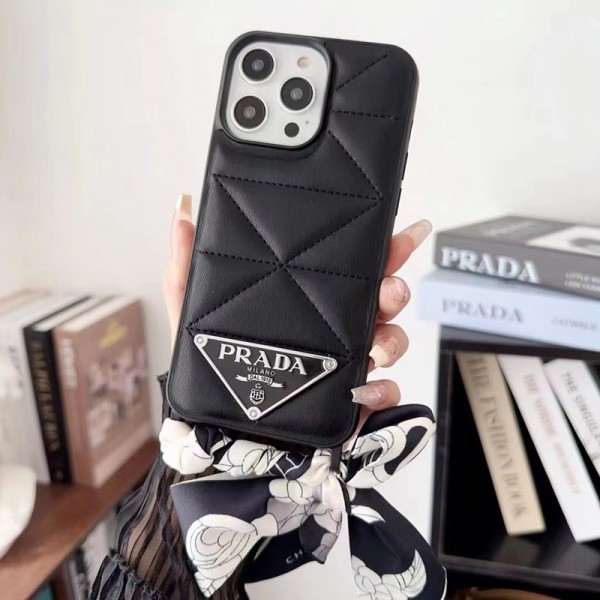 Prada プラダブランドiphone 14 plus 15 pro maxケースハイブランド アイフォン15 14+ 13 pro max レディースメンズ激安iphone 15/14 pro/15 pro max xs/8/7 plusカバー ストラップ付 カード入れiphone14/13 pro max スマホケース コピー