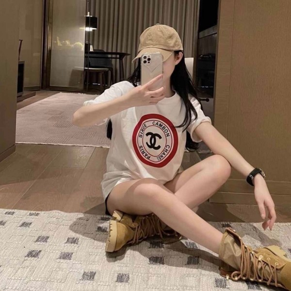 シャネル子供tシャツハイブランド夏 Chanel 韓国 tシャツ S¬3XL 綿100%で型崩れしにくくよれにくいハイブランドChanel親子tシャツ 90¬160CM 偽物レディースメンズブランドtシャツオーバーサイズ