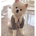 シャネル CHANEL 犬服 ワンちゃん用 ペット服 犬猫セーター ドッグウェア ジッパー付き 個性 ジャケット テディ チワワ シュナウザー ダックス トイプードル マルチーズ フレンチブルドッグ ポメラニアン ビションフリーゼ 春夏秋冬 傷なめ防止 抜け毛対策 中小型犬 S-2XL