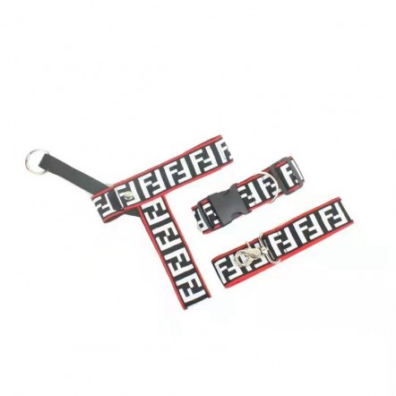 Fendi 犬用リード ハーネス 首輪 ...