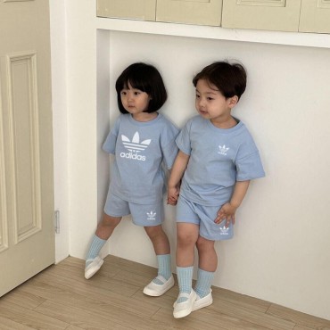 ハイブランドアディダス子供服 キッズ ル...