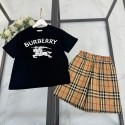 ブランドバーバリー子供セットアップ BURBERRY風キッズ服 チェック柄 半袖Tシャツ プリーツスカート チェックショーツ 90-160cm 男女兼用 女の子 男の子 高品質 カジュアル お出かけ