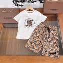 ブランドバーバリーキッズ服 ジャージ上下セット Burberry子供服 夏服 セットアップ ガールズ 半袖tシャツ+ショートパンツ 2点セット キッズ 運動着 カジュアル 90-160CM 