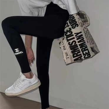 Chanel シャネル ズボン 弾力 春...