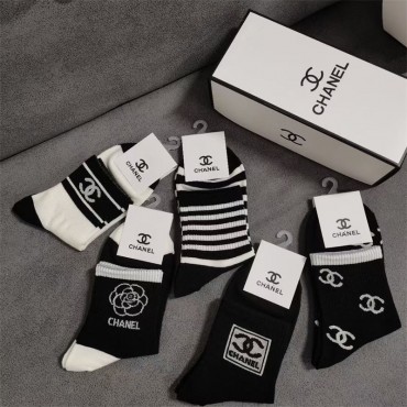 Chanel シャネルハイブランド ソッ...