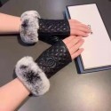 Chanel レディース手袋 ブランドシャネル レザーローブ裏起毛 スマホ対応 運転用手袋 防寒 保温 防風 裏起毛 暖かい 通勤 ドライビンググローブ 車 冬 タッチパネル バイク暖かい プレゼント ギフト