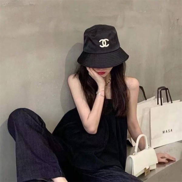 シャネルバケットハット ブランドChanel バケツ帽子 小顔効果 紫外線カット UVカット アウトドア サファリハット 刺繍バケハ 春 夏 秋 シンプル つば広 おしゃれ メンズ レディース 男女 韓国 綺麗