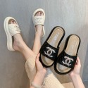 Chanel シャネル ブランド レディース キラキラサンダル お出かけスリッパ 厚底スリッパ カジュアルシューズ 夏のビーチ旅行 ファッションスリッパ 快適な 滑り止めゴムソール 225¬250CM