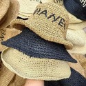 シャネル UVカット帽子 レディース Chanel日焼け防止ハット つば広 小顔効果 調節 紐付き uvカット 紫外線カット レディースハット 折りたたみ 携帯