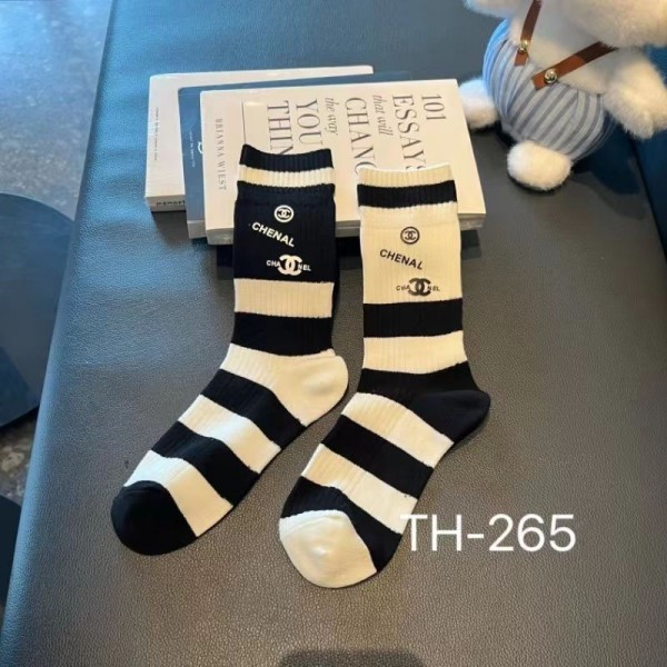 Chanel シャネルハイブランド ソックス 綿製ブランド ストッキング 大人気上質な コットン ソックス くつしたブランドハイソックス 男女兼用 ファッション 2足セット
