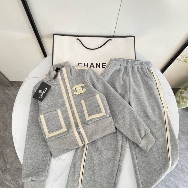 ブランドシャネル子供服 ジャージ キッズ 女の子 セットアップ Chanel キッズ秋冬服 長袖 トレーナー 120cm~170cm 裏起毛スポーツパンツ 子供 上下セット ジャージ 女の子 スウェット スウェットパンツ セットアップ キッズ カジュアル 韓国 お洒落 小学生 女の子服 出産祝い