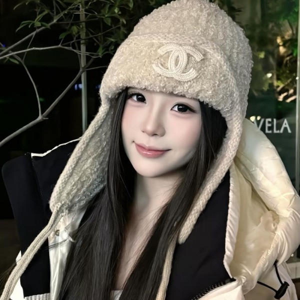 ハイブランド シャネルニットキャップ 耳あて Chanel レディース ビーニー 冬用 防寒 暖かい帽子 イヤーマフ付き 毛糸 ニット帽 裏ボア あったか スキー 登山 自転車 通勤