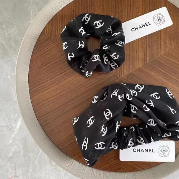 Chanel シャネルブランドヘアバンドヘアターバン2点セット レディースヘアシュシュ ブランドかわいいヘアアクセサリー 可愛い 蝶結び ヘアバンド ブランドバナナクリップ 髪アレンジ