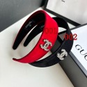 Chanel シャネルブランドシャネルカチューシャ レディース Chanel ベロアヘアバンド 無地 髪アレンジ シンプル 上品 ヘアアクセサリー 痛くない フリーサイズ 存在感抜群 おしゃれ かわいい