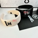 Chanel シャネルブランド幅広 レザー カチューシャ 革 ヘアバンド 痛くない ワイド ヘッドバンド ヘアアクセサリー おしゃれ レディース 黒い
