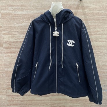 ブランドシャネルChanel ウインドブ...