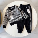 ハイブランド Dior キッズ セーター 子供服 男の子 ロングパンツ ディオール ボーイズ 2点セット 厚手 秋冬 長袖 カジュアル 防寒 綿 コットン スクールニット 学園祭 文化祭 運動会 100 - 150cm
