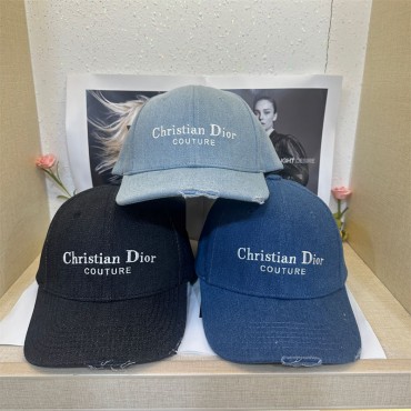 ブランド Dior キャップ レディーズ...