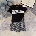 ハイブランドディオールキッズ服 Dior子供服 男の子 セットアップ 夏服 半袖 Tシャツ ハーフパンツ 半ズボン 上下セット 子供 ジャージ 上下セット 男の子 カジュアル 韓国 お洒落 男の子 半袖スウェット セットアップ 90-160cm