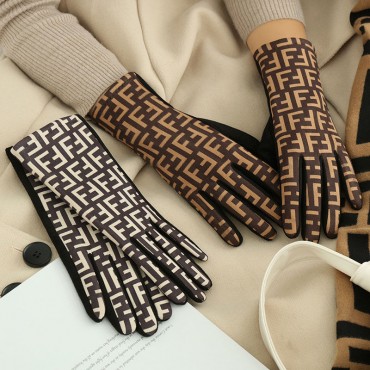 ハイブランドfendi 手袋 メンズ 革...