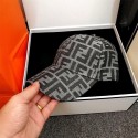 フェンディベースボールキャップ メンズ 大きいサイズ 帽子 Fendi 深め 紫外線対策 日よけ FF柄 人気 野球帽 ランニング スポーツ 男女兼用