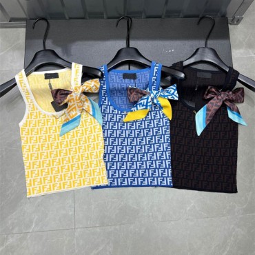 ハイブランド Fendi フェンディ タ...