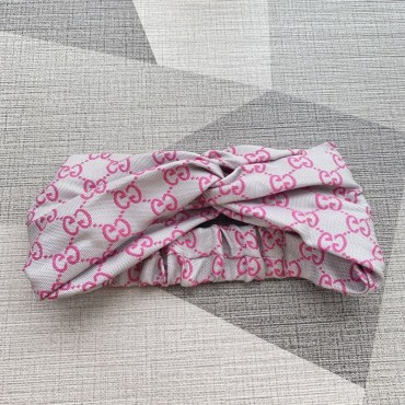 Chanel シャネルGucci グッチ...