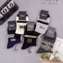 Dior ディオールレディース向け 靴下 かわいいコットン 靴下 メンズ 通気性ブランドミドルソックス 高品質ブランドソックス 男女兼用 ファッション
