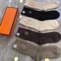 Hermes エルメスレディース向け 靴下 かわいいブランド ストッキング 大人気ブランドミドルソックス 高品質上質な コットン ソックス くつした