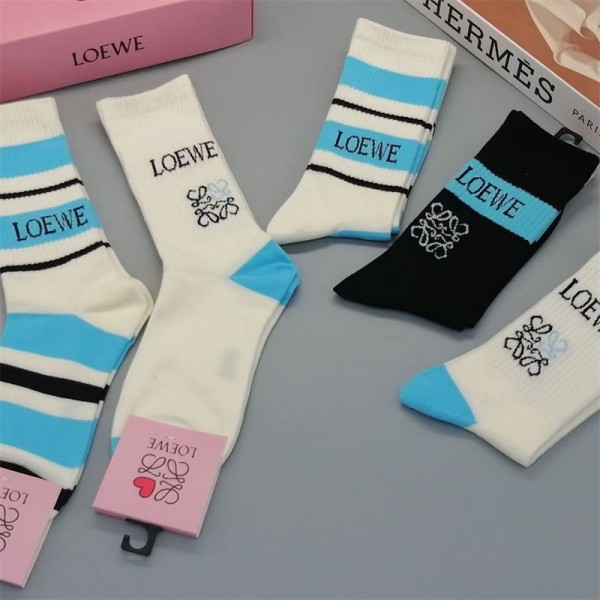 LOEWE ロエベレディース向け 靴下 かわいいコットン 靴下 メンズ 通気性浅口ソックス 女の子好き 韓国上質な コットン ソックス くつした
