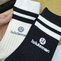 lululemon  ルルレモンハイブランドハイソックス 綿製レディース向け 靴下 2足セット かわいいコットン 靴下 メンズ 通気性ブランドソックス 男女兼用 ファッション