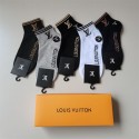 Lv ルイヴィトンレディース向け 靴下 かわいい浅口ソックス 女の子好き 韓国上質な コットン ソックス くつしたブランドソックス 男女兼用 ファッション