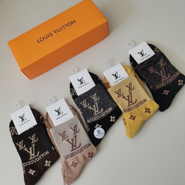 Lv ルイヴィトンレディース向け 靴下 かわいいブランド ストッキング 大人気ブランドミドルソックス 高品質上質な コットン ソックス くつした
