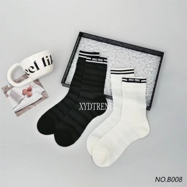 ミュウミュウ MiuMiuブランドミドル...