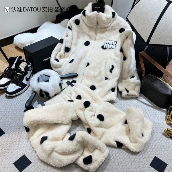 ミュウミュウ MiuMiuブランドパジャマ ルームウェア レディース フランネル 長袖 上下セット ポケット パジャマセット もこもこ 寝間着 吸汗通気 シンプル 寒さ対策 柔らか 部屋着 毛布のような温かさ 秋冬春 M - 2XL