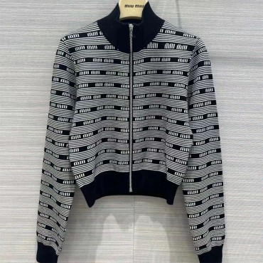 ブランド MiuMiu ニット服セーター...