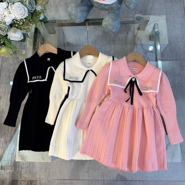 ブランド ミュウミュウキッズワンピース MiuMiu子供ニットワンピース 110-150cm セーラースタイル 子供服 女の子服プリーツスカート 長袖ワンピース