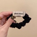 ミュウミュウ MiuMiuハイブランドヘアゴム シュシュ 韓国アクセサリー 髪アレンジ 金具 静電気防止 髪に優しい 髪ゴム 大人 女性 黒 おしゃれ ヘアアクセサリー 誕生日
