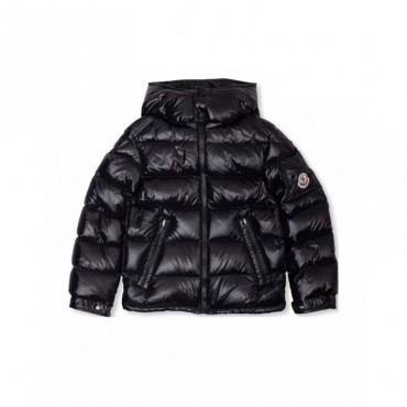 Moncler モンクレールハイブランド...