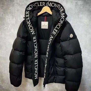 Moncler モンクレールブランドメン...