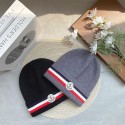 モンクレールニット帽 レディース 防寒 可愛く盛れ ブランド Moncler ニット帽子 帽子 厚手 ふわふわ 伸縮性 暖かい 柔らかい 肌に優しい 小顔見え 通気 シンプル 通勤・通学 運動会 自転車 ユニセックス