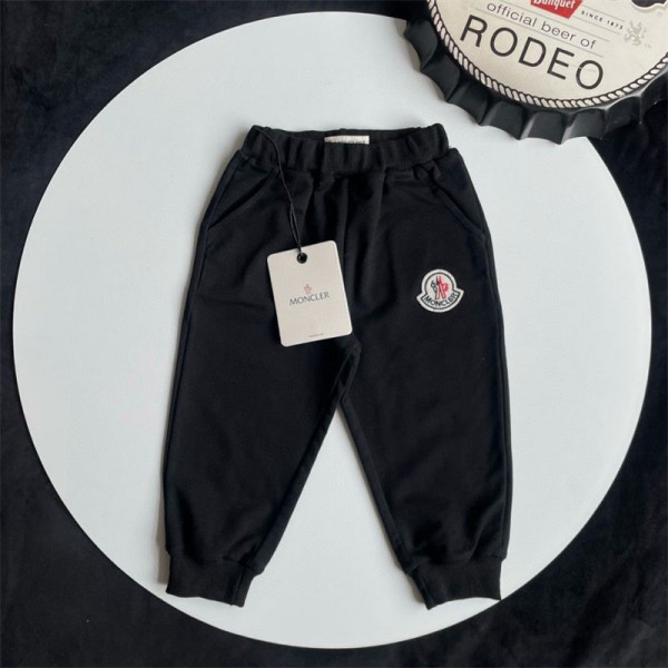 ブランドMoncler ハイブランド子供服 ロングパンツ 男の子 ブランド長ズボン 女の子 キッズ 綿 薄手 ゆっとり 涼しい 虫刺さ防止 クーラー ボーイズ ジュニア カジュアル90 - 160cm 