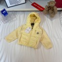ブランドモンクレールキッズライトダウン Moncler 中綿コート 子供 ライトコート キッズ 防寒 防風 ウルトラライトダウンジャケット 90¬130cm 男の子 女の子 アウター ジャンパー ジッパー フード ジュニア おしゃれ あったか