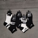 Nike ナイキレディース向け 靴下 かわいいコットン 靴下 メンズ 通気性浅口ソックス 女の子好き 韓国上質な コットン ソックス くつした