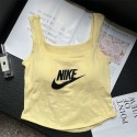 ナイキキャミソール Nike タンクトップ レディース ノースリーブ おしゃれ S - L カップ付き 見せキャミやインナー ベスト ノンワイヤー ブラトップ シンプル 部屋着 重ね着 セクシー かわいい