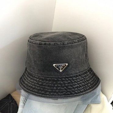 ブランド Prada プラダ テニスハッ...